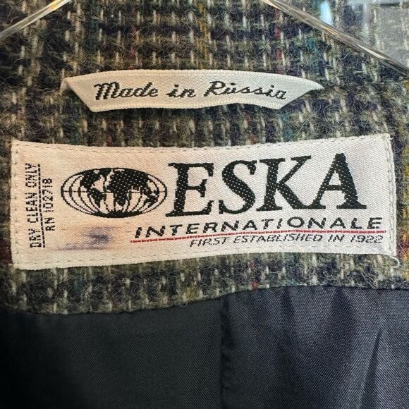 Vintage Eska 100% wool oversized plaid blazer. - Picture 4 of 6